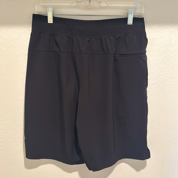 T.H.E. Linerless Short 9" - Picture 2 of 5